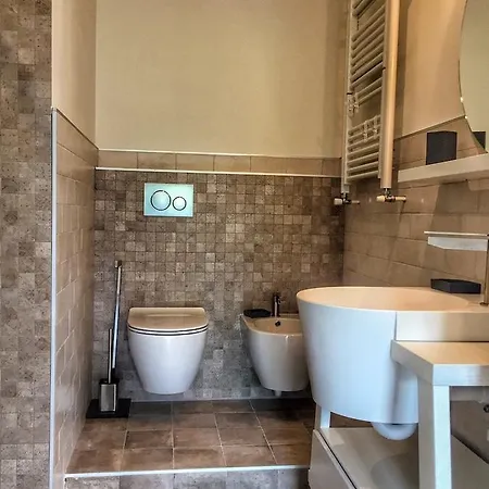 Apartament Ranzoni 3 Sub. 1 *